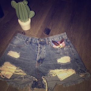 Custom high rise signature 8 shorts